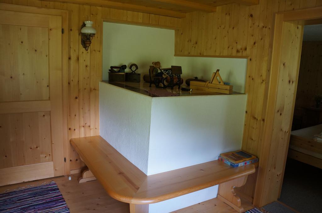 Maisaess Lifinarblick Villa Schruns Room photo